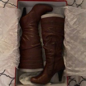 Guess GW Peter Leather Slouchy Boot Medium Brown